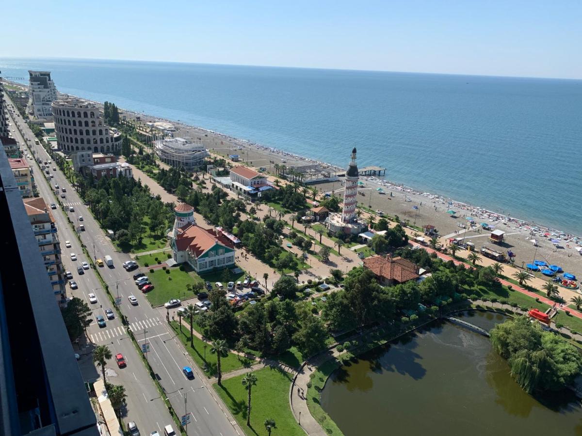 Luxury Studio With Ocean View Batumi Eksteriør billede